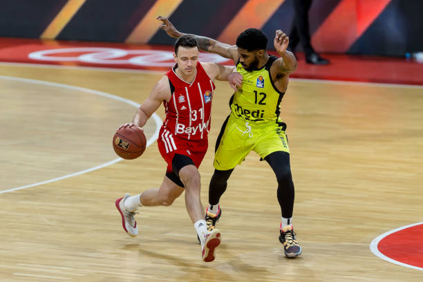 我可以帮你 我可以帮你