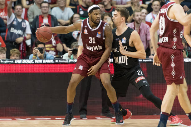 发起冲击 发起冲击