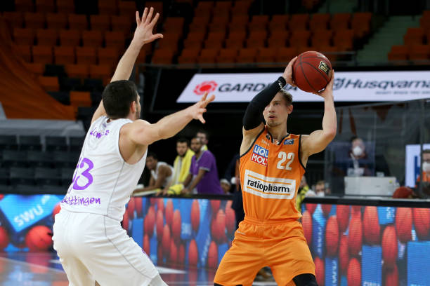 竞争因此变 竞争因此变